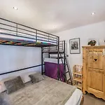 Appartement Renove, Ski Au Pied, En Plein Centre De Courchevel Moriond - Fr-1-563-59