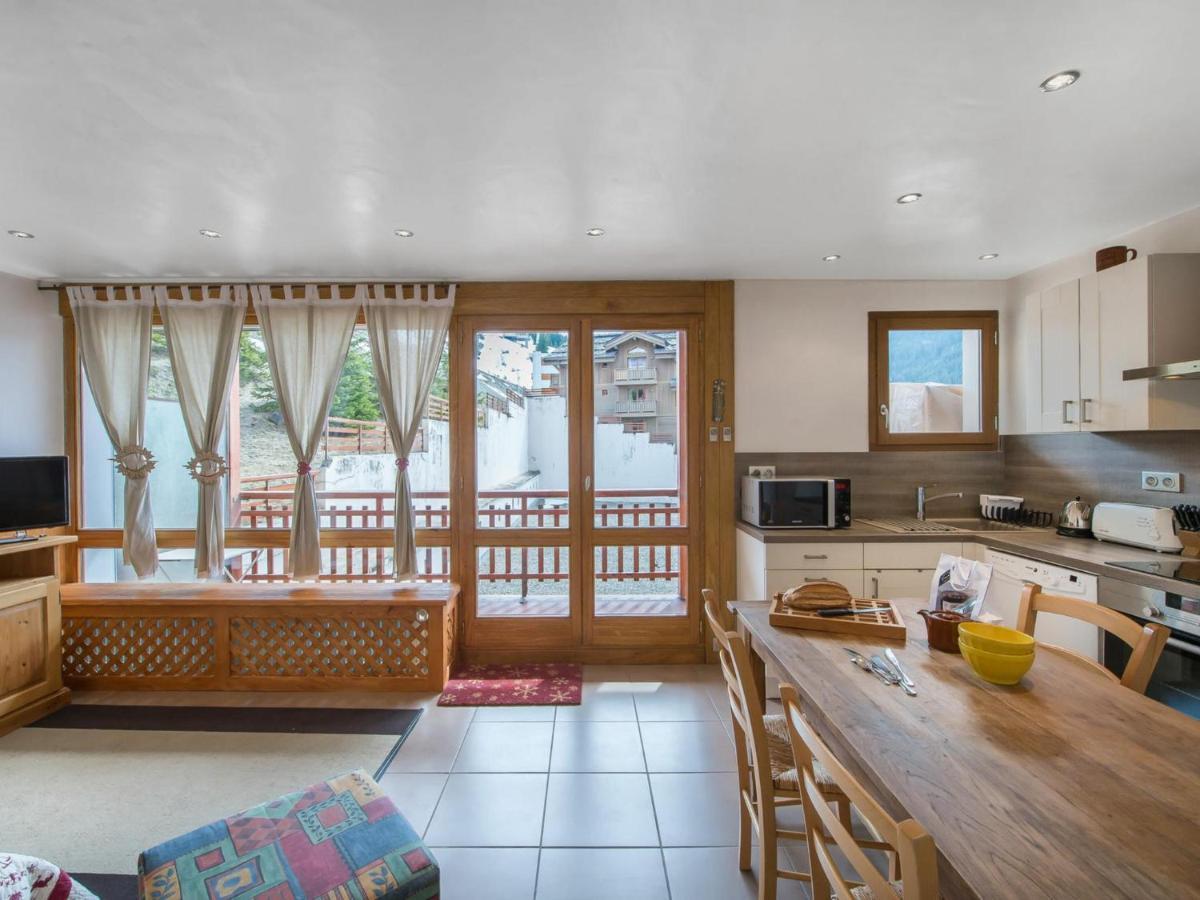 Apartment Renove, Au Pied, En Plein Centre De Moriond - Fr-1-563-59